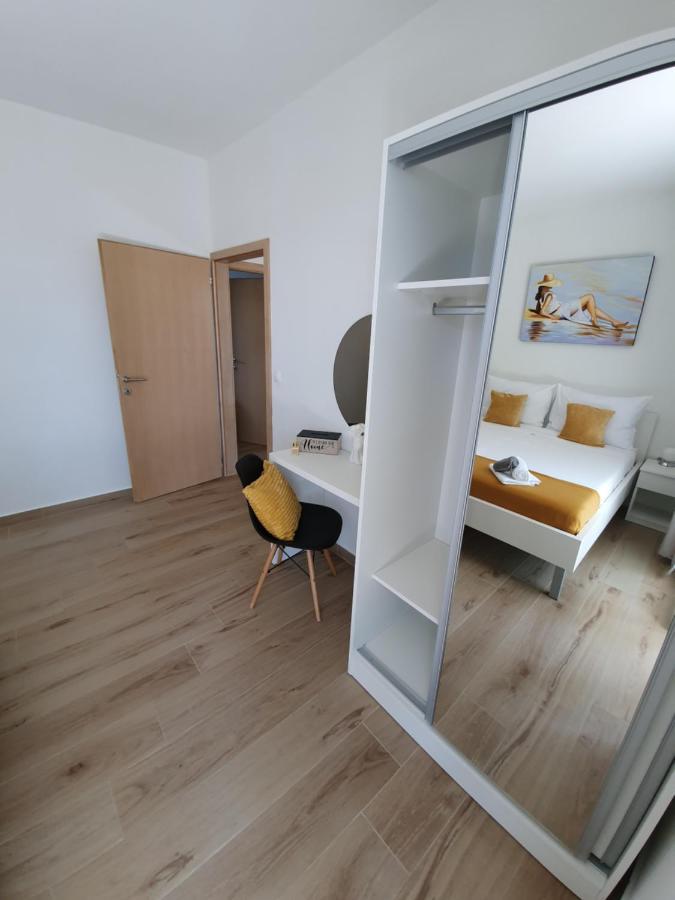 Apartmani Starigrad Paklenica - Danijel Exterior foto
