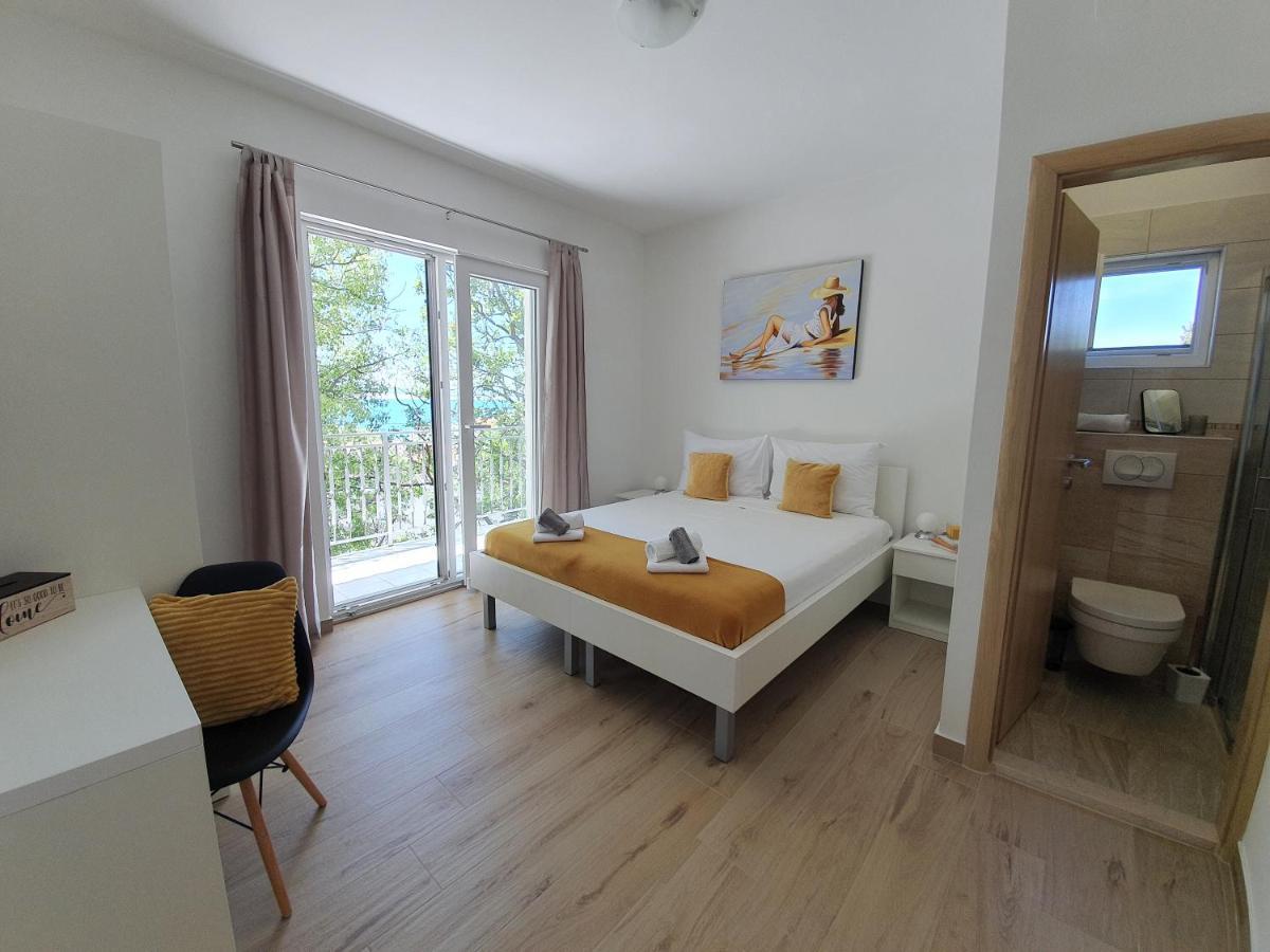 Apartmani Starigrad Paklenica - Danijel Exterior foto