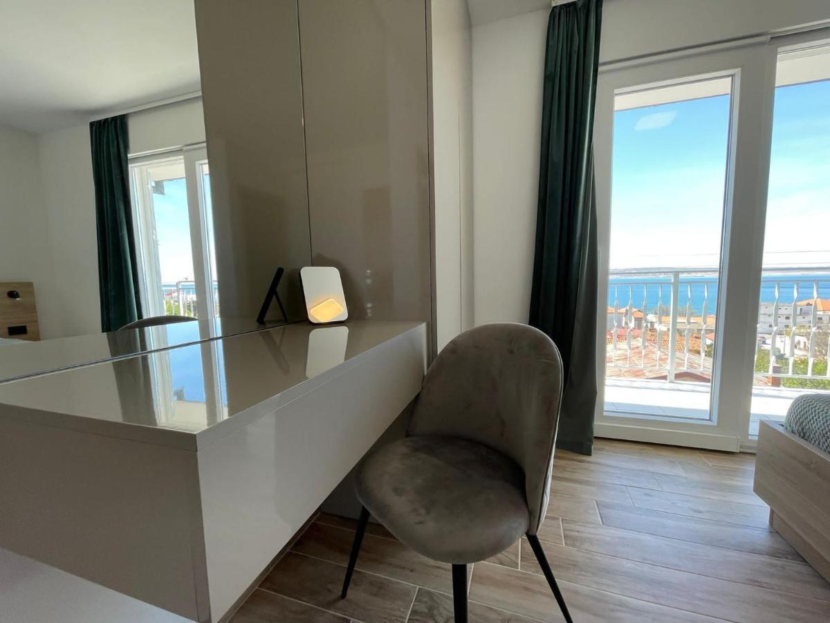 Apartmani Starigrad Paklenica - Danijel Exterior foto
